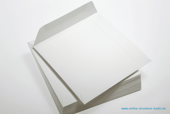 briefhuelle-fuer-hochzeitskarte-quadratisch